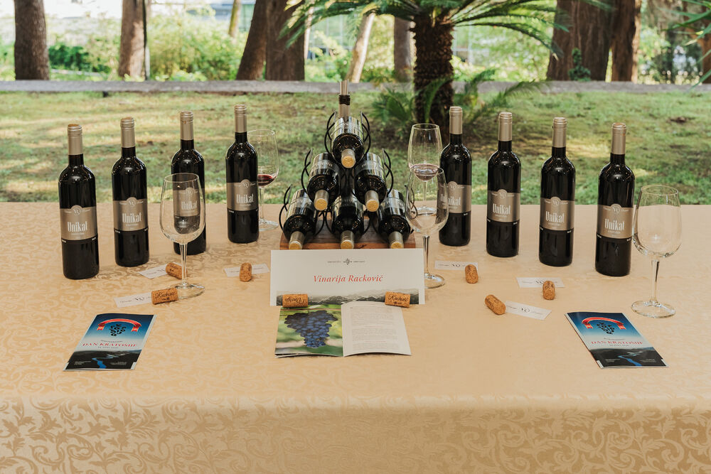 <p>Svečanost je održana u petak u Vili Gorica, pod pokroviteljstvom predsjednika Crne Gore, Jakova Milatovića, u organizaciji Evropskog reda vinskih vitezova &ndash; Legatura Crna Gora</p>