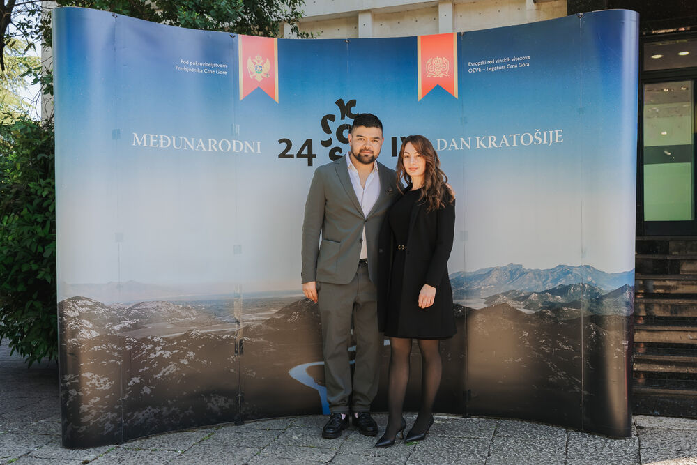 <p>Svečanost je održana u petak u Vili Gorica, pod pokroviteljstvom predsjednika Crne Gore, Jakova Milatovića, u organizaciji Evropskog reda vinskih vitezova &ndash; Legatura Crna Gora</p>