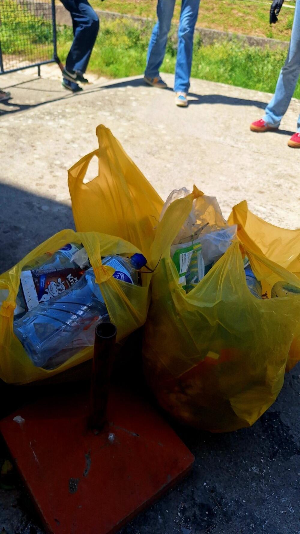 <p>Koncept akcije zasniva se na ideji da je za pozitivnu promjenu dovoljno izdvojiti svega sedam minuta kako bi se napravio vidljiv pomak u očuvanju životne sredine</p>