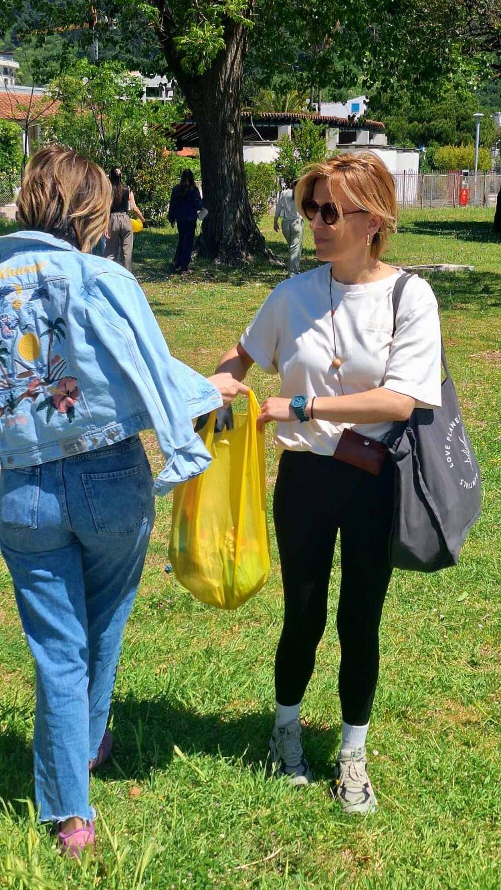 <p>Koncept akcije zasniva se na ideji da je za pozitivnu promjenu dovoljno izdvojiti svega sedam minuta kako bi se napravio vidljiv pomak u očuvanju životne sredine</p>