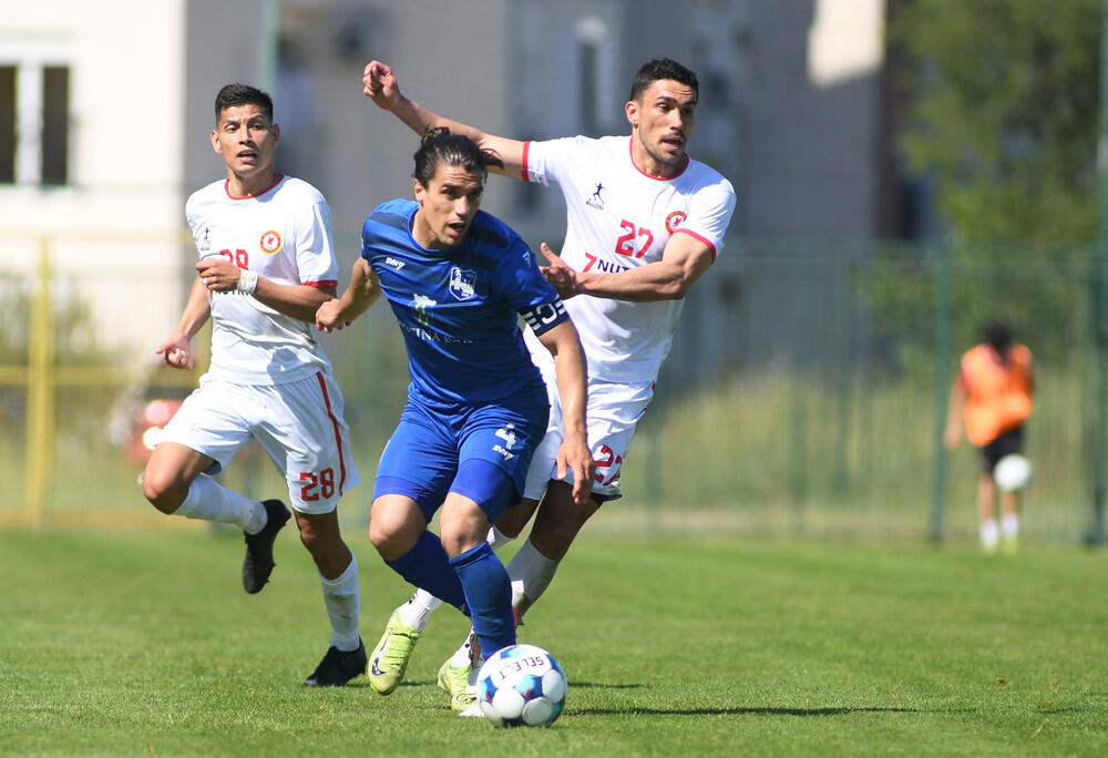 CFL UŽIVO: Bokelj poveo u Bijelom Polju, Mornar prišao Sutjesci na...