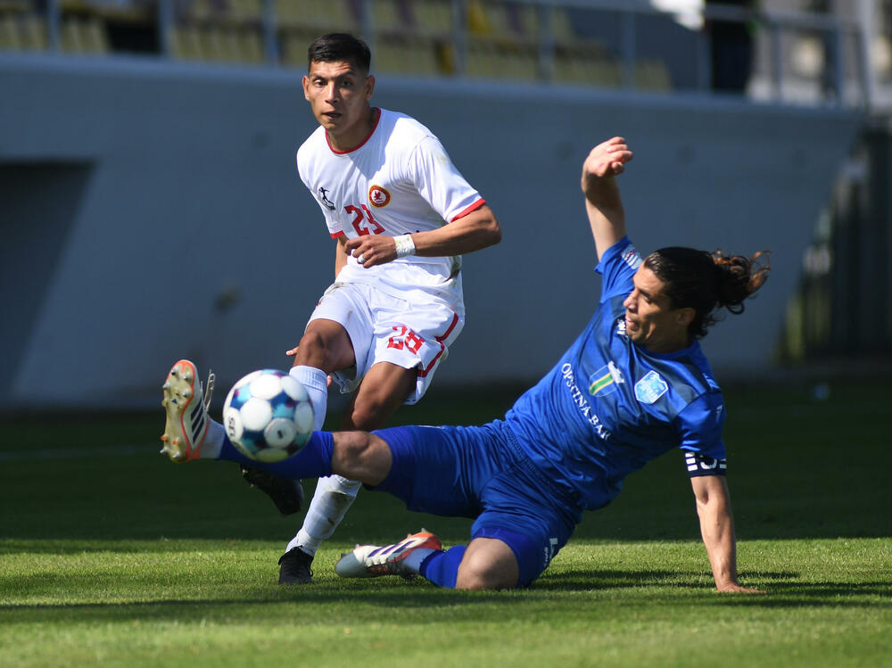 <p>Nikšićani remizirali sa Jezerom, Barani bolji od Mladosti - trka za titulu dobila novu dimenziju</p>
