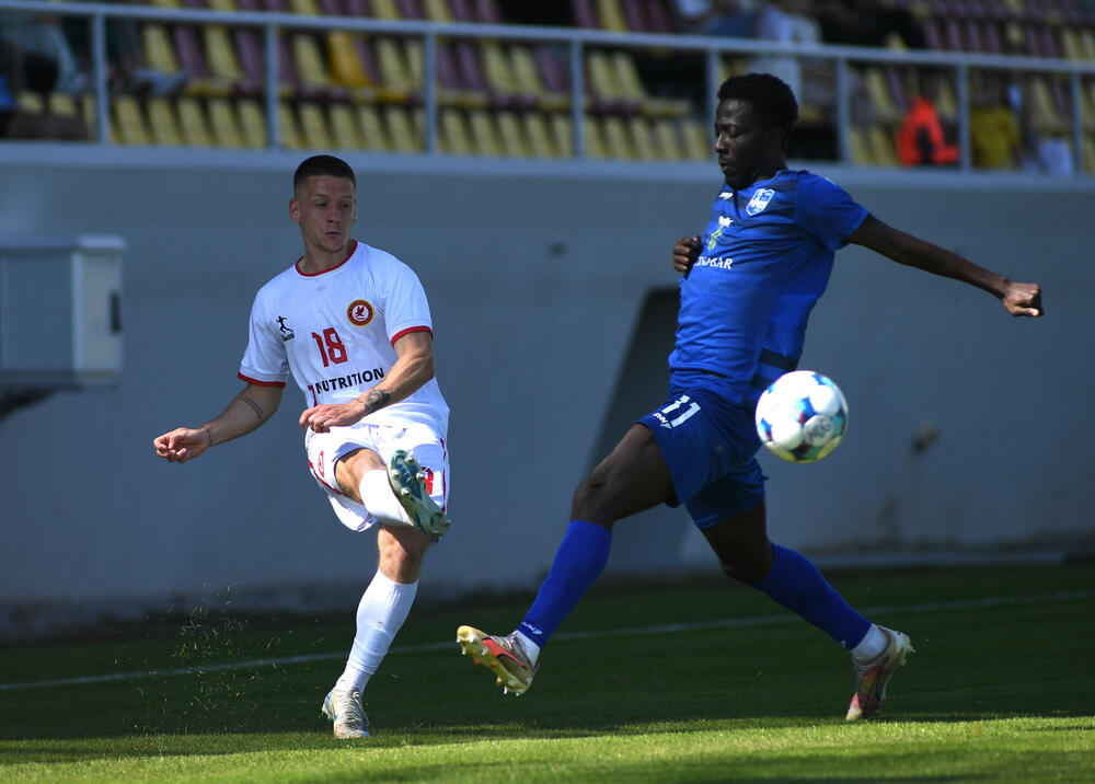 <p>Nikšićani remizirali sa Jezerom, Barani bolji od Mladosti - trka za titulu dobila novu dimenziju</p>