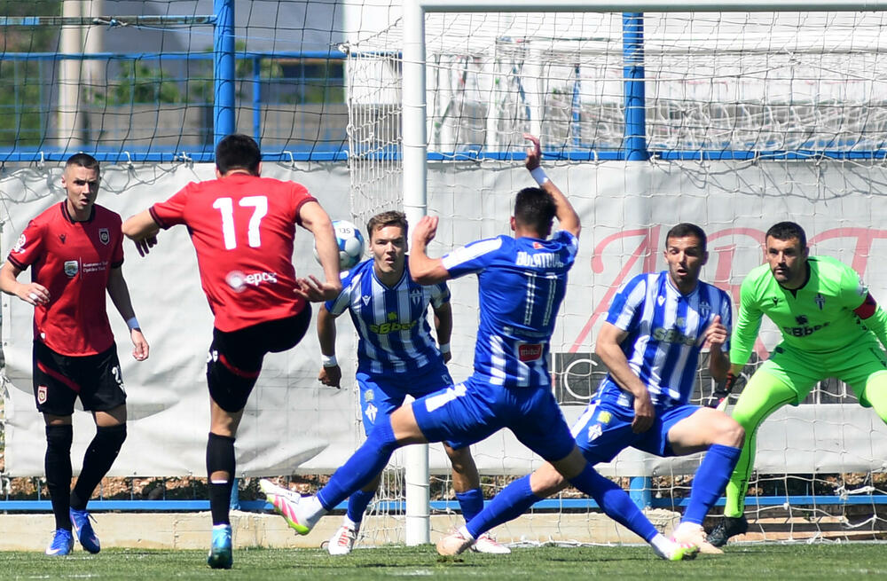 <p>Nikšićani remizirali sa Jezerom, Barani bolji od Mladosti - trka za titulu dobila novu dimenziju</p>