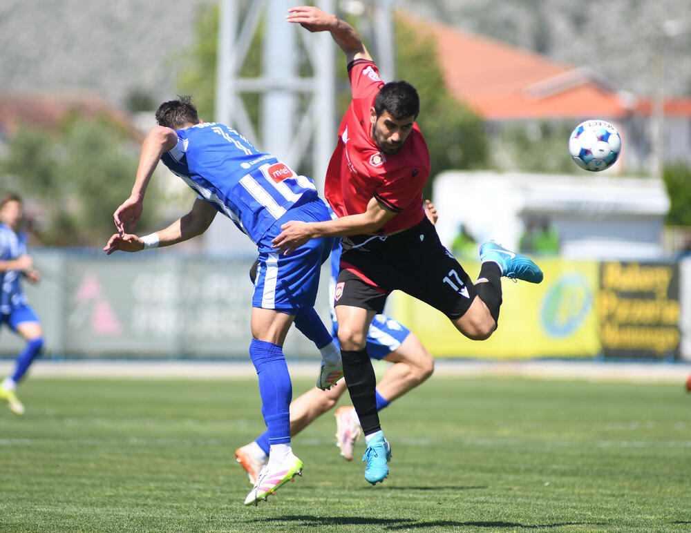 <p>Nikšićani remizirali sa Jezerom, Barani bolji od Mladosti - trka za titulu dobila novu dimenziju</p>