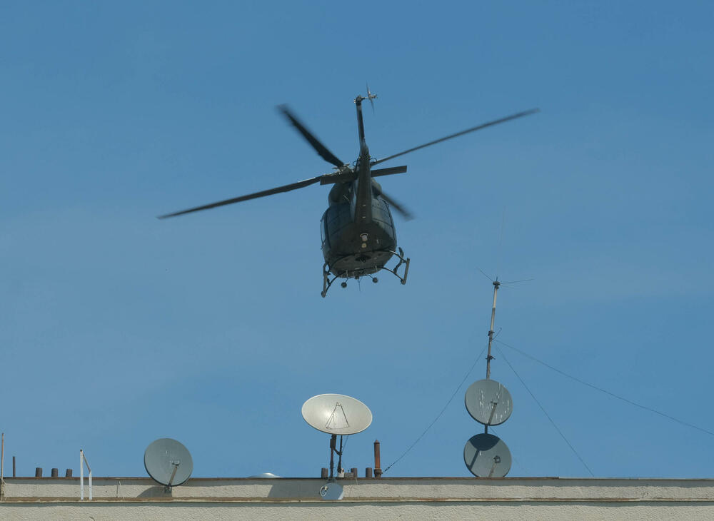 <p>Posjetioci imali priliku i da se upoznaju sa sredstvima i tehnikom Vojske Crne Gore</p>  <div contenteditable="false" tabindex="-1"> </div>