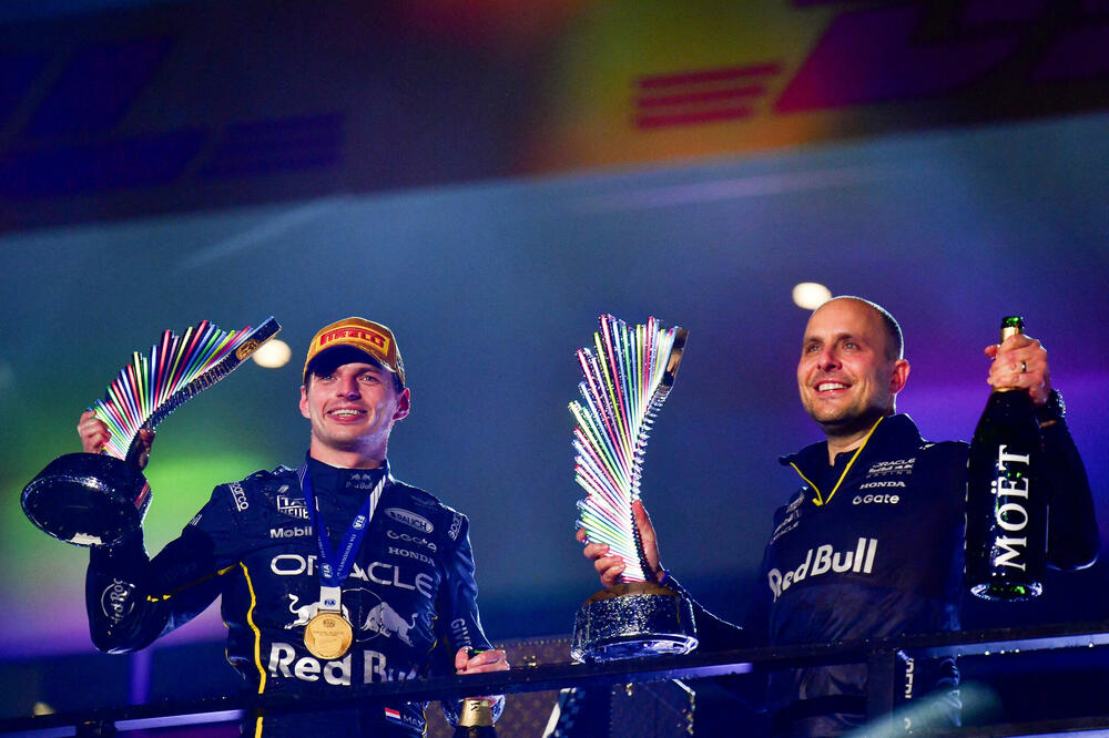 Ferstapen i Lambijase, Foto: Reuters