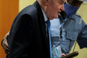 Mladića da pregledaju nezavisni ljekari