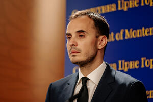 Konatar: Vlada nastavlja sa ponižavanjem građana, ne treba da se...