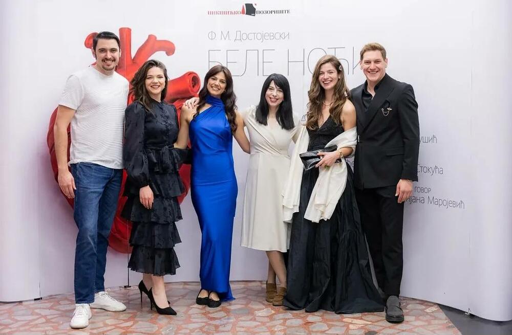 Glumci sa rediteljkom: Vučinić, Kekić, Mićović, Đorđević, Šćekić i Vuković