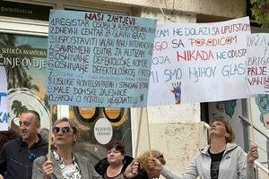 Ne govorite dok ne naučite kako je hodati u našim cipelama