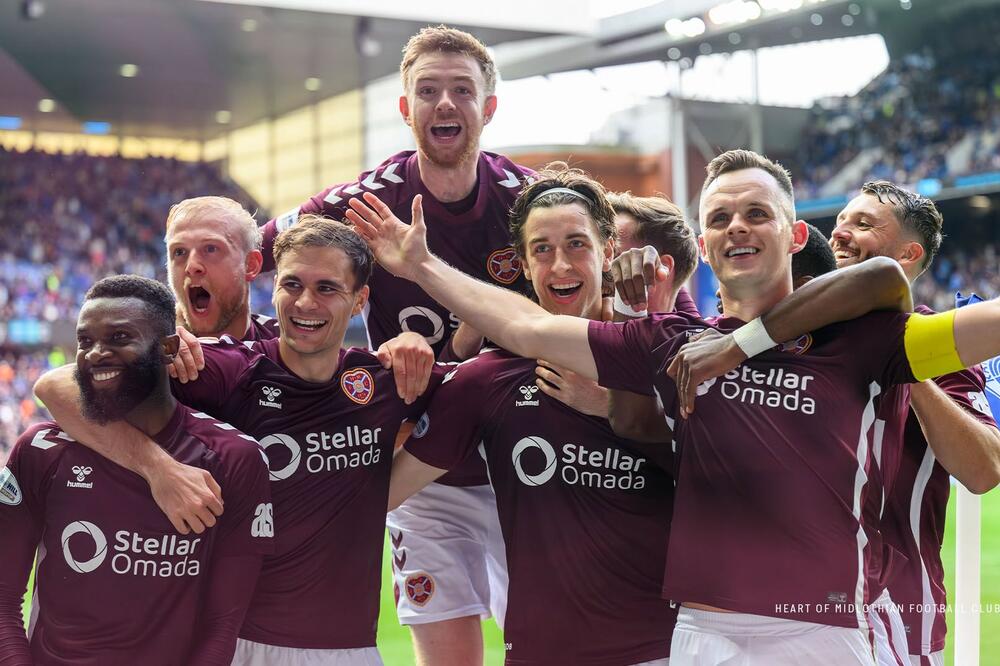 Najčešća slika ove sezone u Škotskoj: Slavlje fudbalera Hartsa, Foto: X/Heart of Midlothian FC