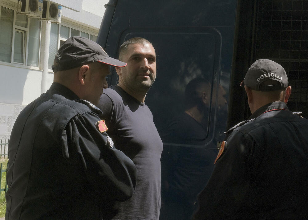 Izviđaj još traje: privođenje Lakovića