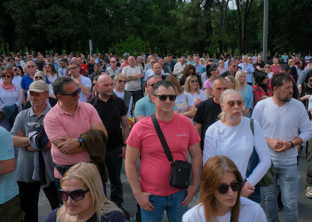 Prvi maj bez radničkih prava, EU poziva Vladu na dijalog