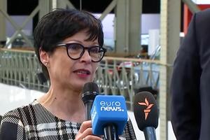 Kos: Ne postoji ni "lajt" ni polovično, već samo punopravno...
