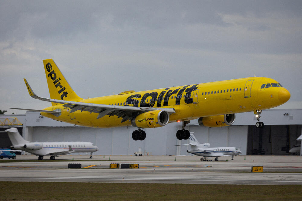 Avion Spirit erlajnsa na aerodromu u američkoj državi Floridi, Foto: Reuters