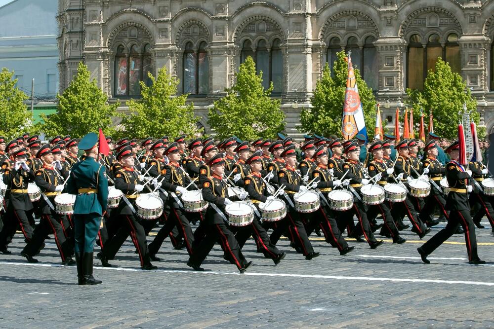 Rusija ograničava mobilni internet uoči smanjene parade povodom...
