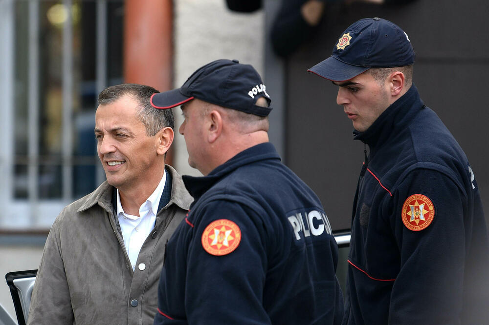 Ko da glasa, ko da ostane kod kuće: Boškovića sprovode u SPO na saslušanje, Foto: BORIS PEJOVIC