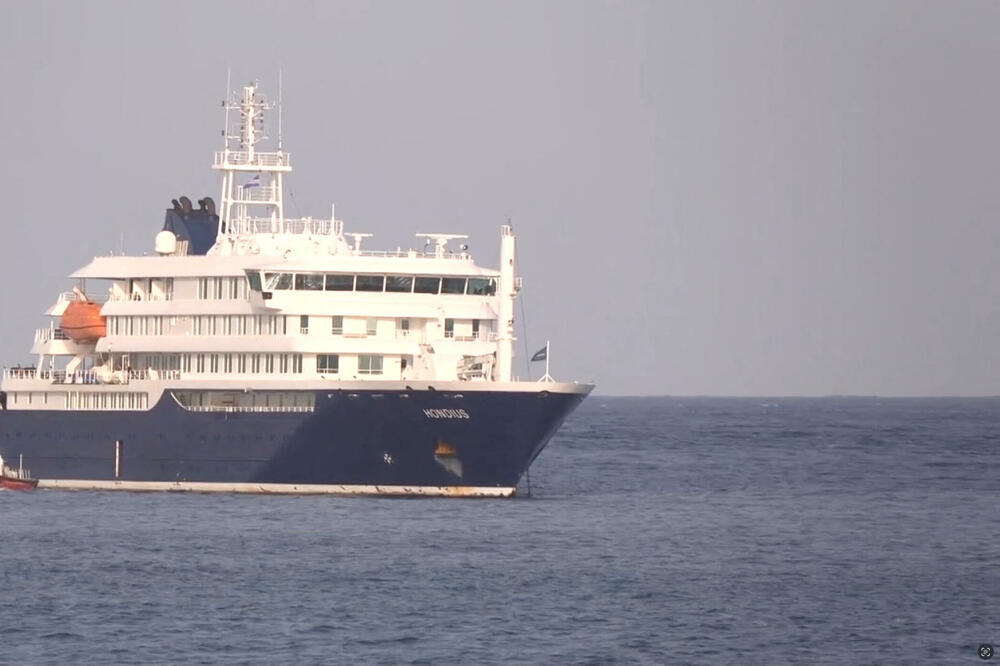 MV Hondius: Jučerašnja fotografija, Foto: Reuters