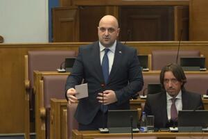 Božović: Ustavnopravni sistem zreo za krupnu reformu, potrebne...
