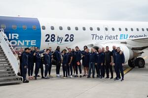"28 by 28" : Košarkaši Budućnosti otputovali za Kluž - evropska...