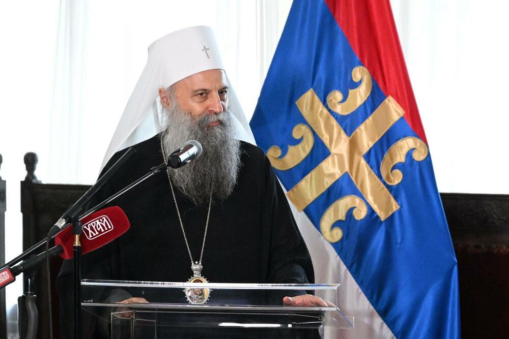 <p>"Svjesni značaja trenutka za budućnost srpskog obrazovanja i kulture, uvjereni smo da nastavljamo istorijski utemeljen prosvetni put srpskog naroda, crkve i države", kazao je patrijarh Porfirije</p>