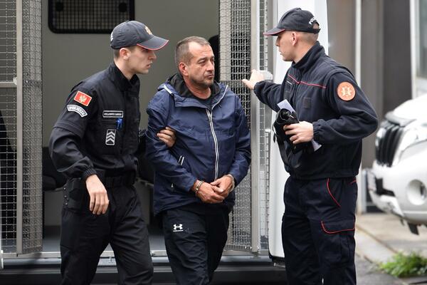 Čađenović ordered to be detained for up to 72 hours, suspected of...