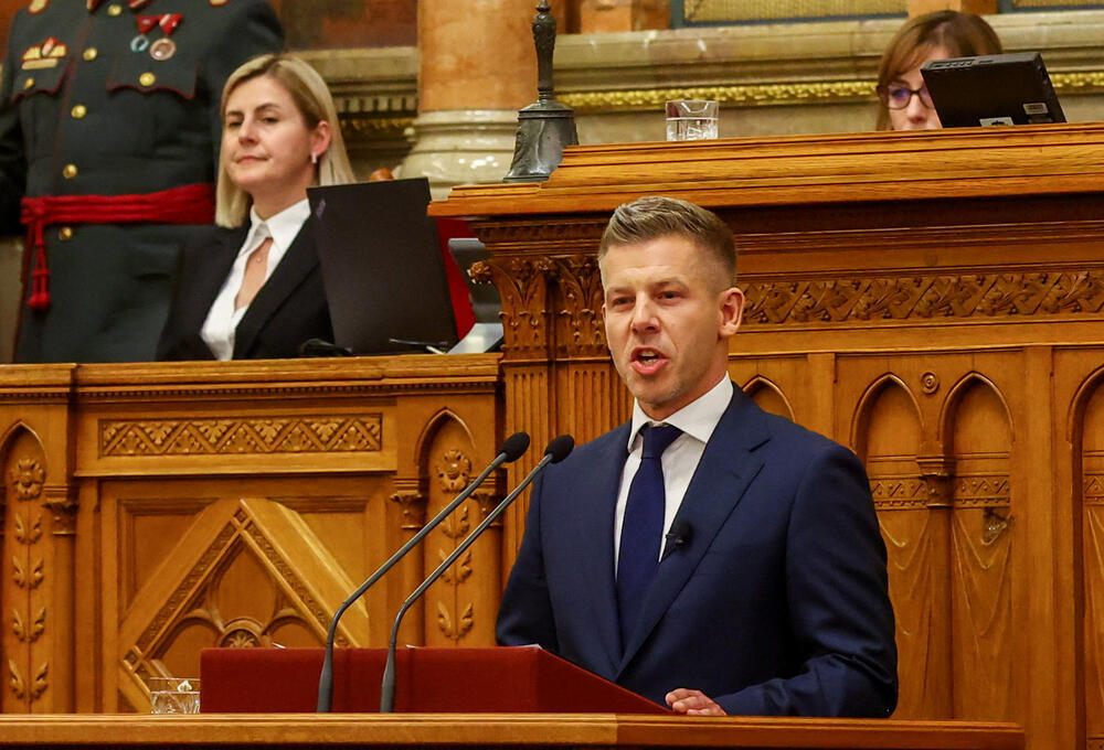 Peter Mađar položio zakletvu i preuzeo dužnost premijera