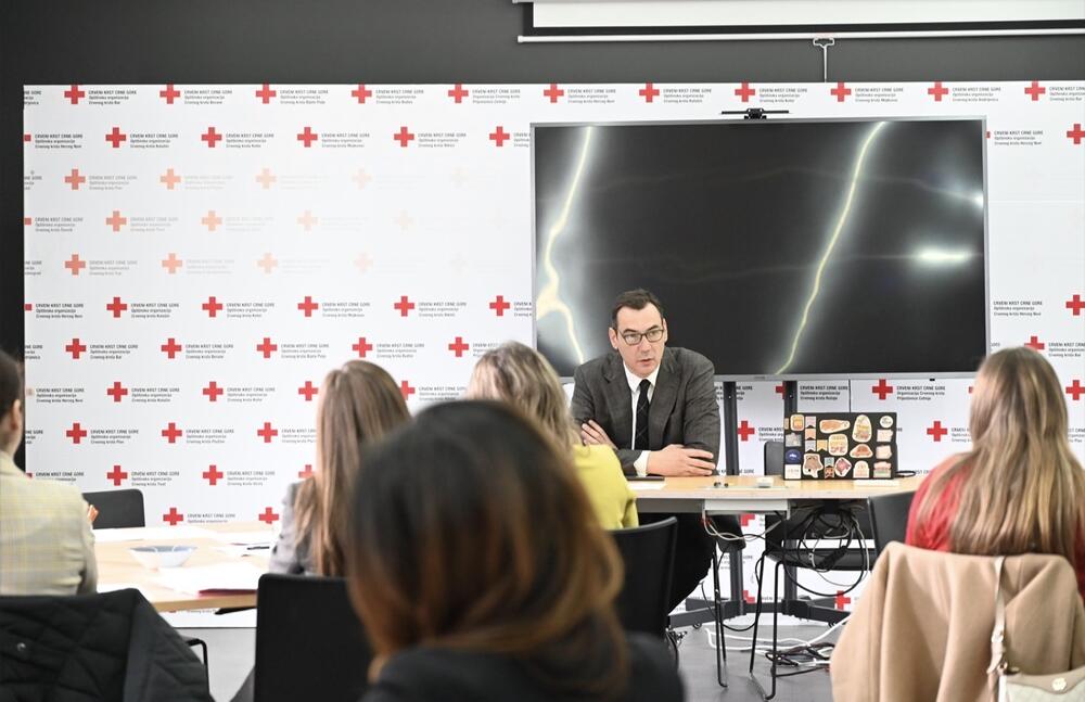 'Prije nego Crna Gora postane dio EU, valjalo bi da EU postane dio Crne Gore': Šaranović