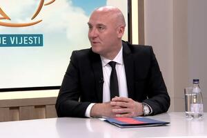 Obradović: Oko 48.000 građana Crna Gora nije zamijenilo ličnu...