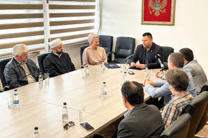 Opština Nikšić donirala 100.000 eura Islamskoj zajednici