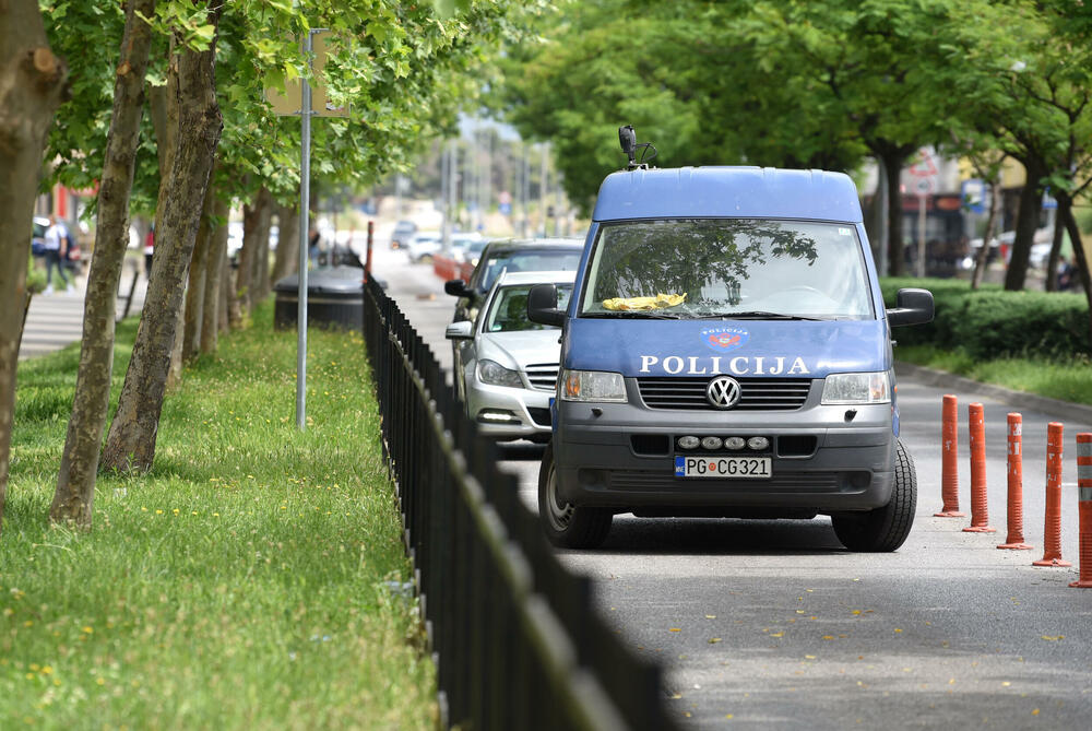 <p>Prema nezvaničnim podacima među uhapšenima su i osumnjičeni za ubistvo u Podgorici, u julu prošle godine</p>