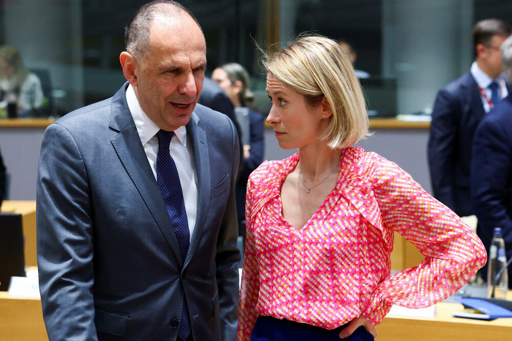 Kalas i grčki ministar spoljnih poslova Jorgos Gerapetritis juče u Briselu, Foto: Rojters