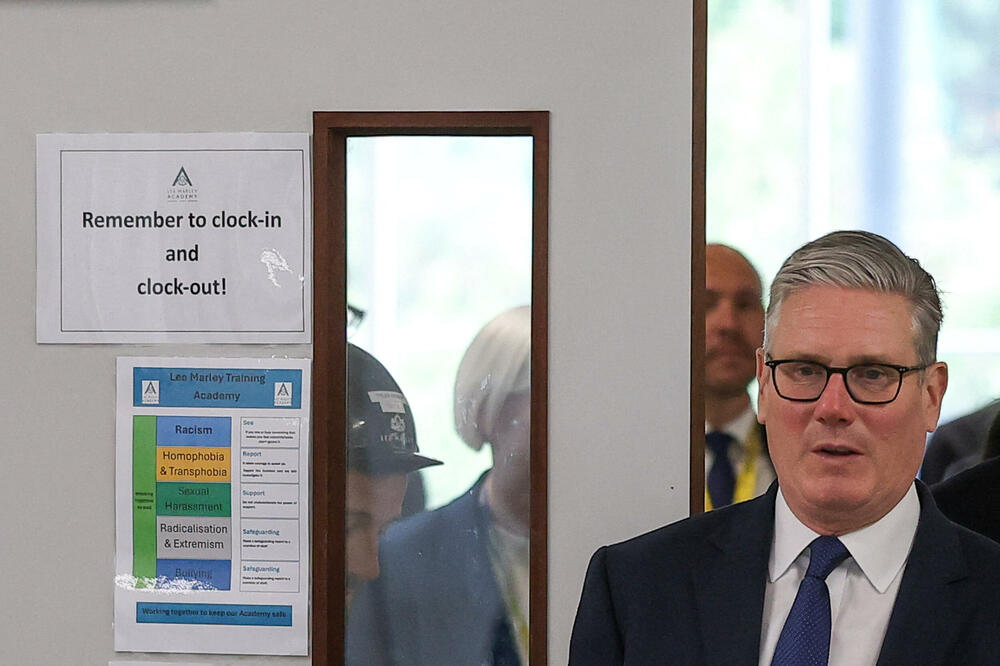 Starmer juče u Londonu, Foto: Reuters