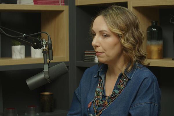 Мы вас слушаем: Аутизм и семья — от диагностики до принятия и...
