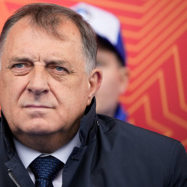 Dodik: Selenski versuchte, Waffen im Wert von Millionen von Bosniaken in Bosnien und Herzegowina zu kaufen.