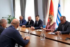 Муйович пообещал построить новый...