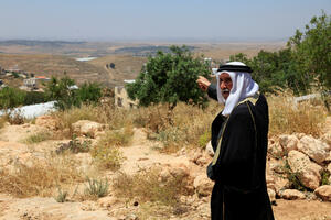 Palestinac ubijen dok je u potrazi za poslom preskakao zid između...