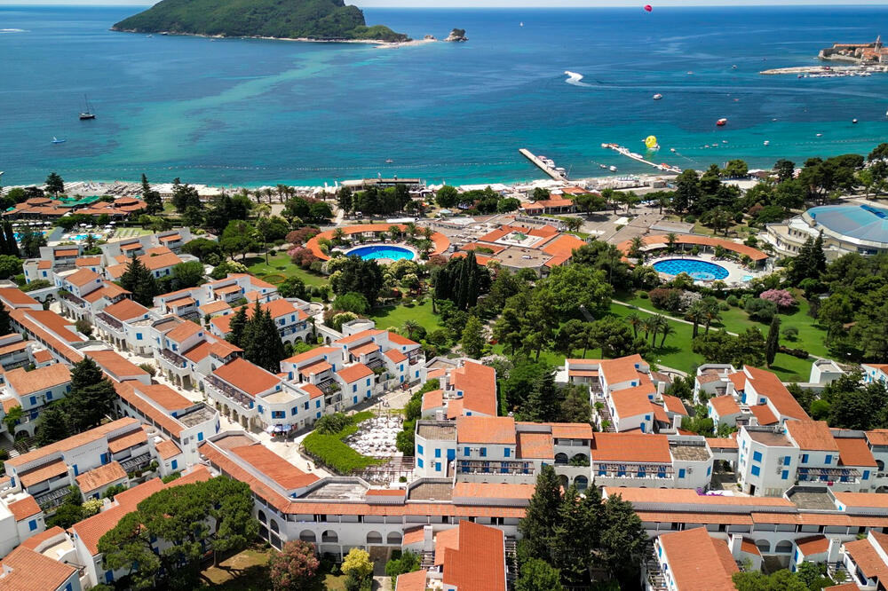 Kompanija u finansijskim problemima: Slovenska plaža, Foto: Budvanska rivijera
