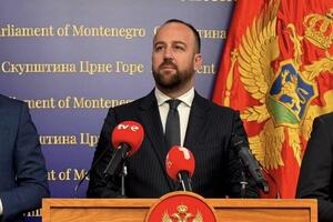Nikolić: Instead of a congratulatory message from Belgrade, they are again placing...