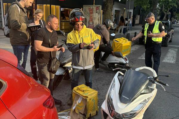 Інспектори перевіряють служби доставки в кількох містах Подгориці...