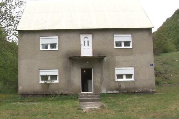 Zemljotres mu oštetio dom, šteta procijenjena na 5 eura