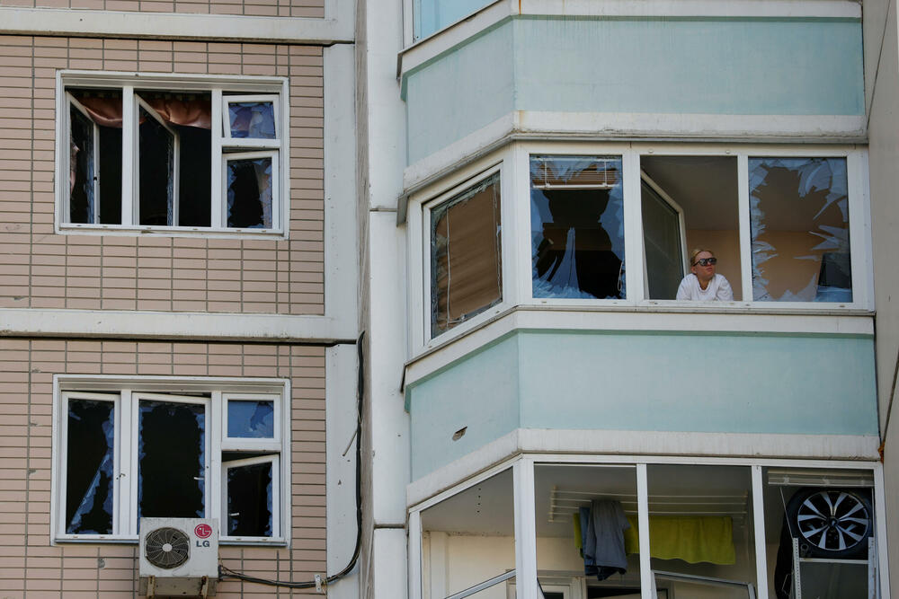 <p>Tri osobe su poginule u Moskovskoj oblasti i jedna u Belgorodskoj oblasti, prenosi Rojters</p>