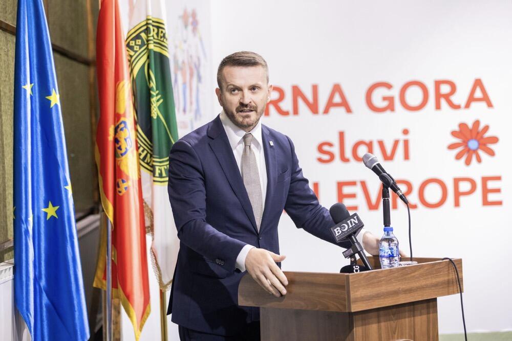 Dukaj