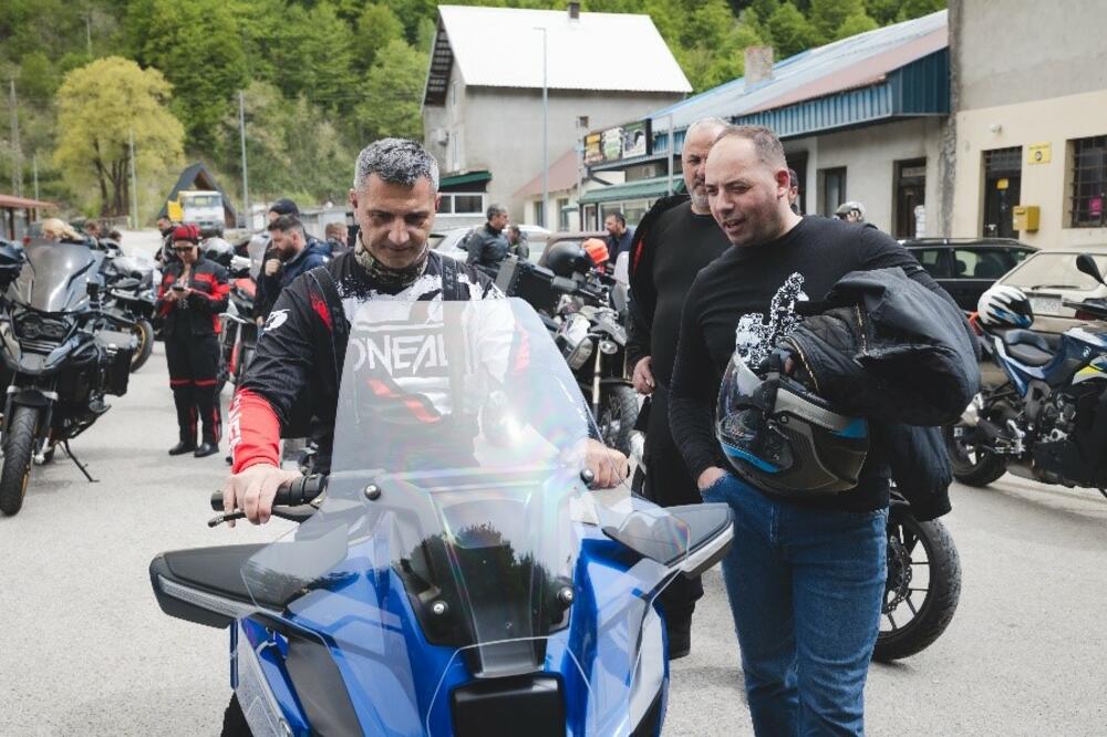 Voli Motors