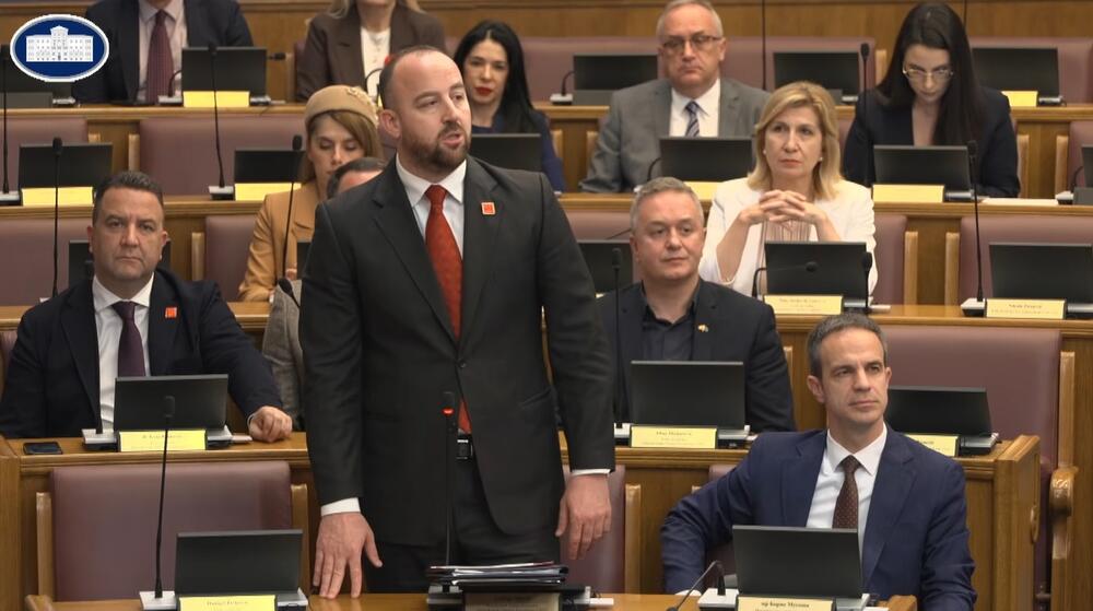 Nikolić: Zašto nema svečane sjednice povodom Dana nezavisnosti?,...