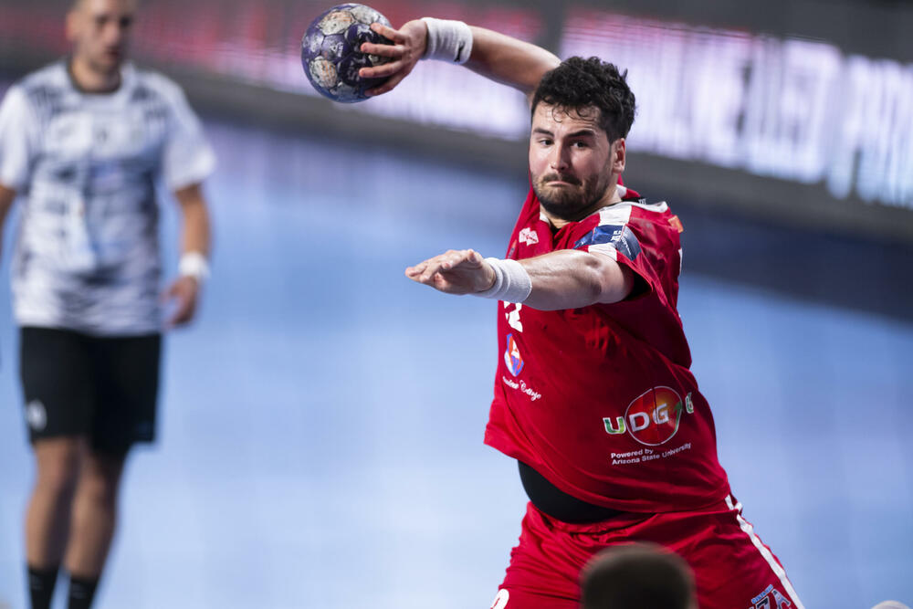 <p>Cetinjani bolji od Pljevljaka u finalu (34:26), do kraja sezone imaju veliki šansu da kompletitraju devetu dvostruku krunu</p>