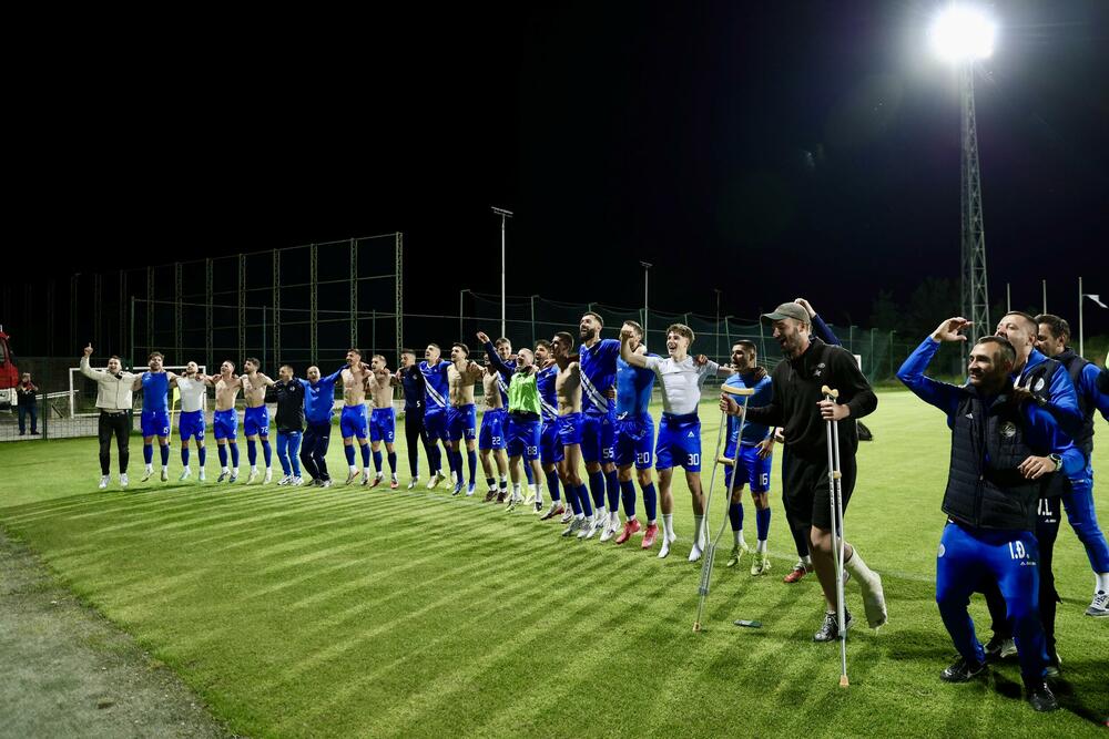 <p>Fudbaleri Sutjeske su stigli do šeste titule prvaka Crne Gore u istoriji.</p>  <p>Nikšićani su večeras u Danilovgradu savladali Mladost Lob.bet 1:0 pa kolo prije kraja imaju šest bodova više od drugoplasiranog Mornara.</p>  <p>Jedini strijelac na "Stadionu braće Velašević" bio je Andrija Ražnatović koji je postigao deveti gol u šampionatu ove sezone.</p>