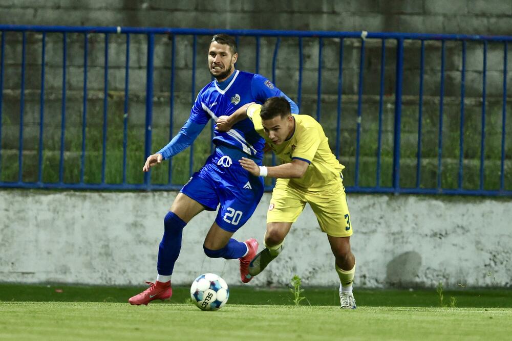 <p>Fudbaleri Sutjeske su stigli do šeste titule prvaka Crne Gore u istoriji.</p>  <p>Nikšićani su večeras u Danilovgradu savladali Mladost Lob.bet 1:0 pa kolo prije kraja imaju šest bodova više od drugoplasiranog Mornara.</p>  <p>Jedini strijelac na "Stadionu braće Velašević" bio je Andrija Ražnatović koji je postigao deveti gol u šampionatu ove sezone.</p>