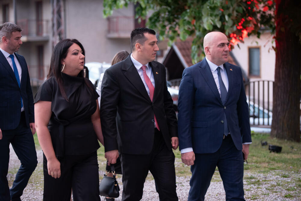 <p>Svečana akademija povodom 20 godina obnove nezavinosti<br /> &ldquo;21. maj svakom dobronamjernom, odgovornom i odanom građaninu budu osjećaj ponosa, pripadnosti&hellip; &rdquo;</p>